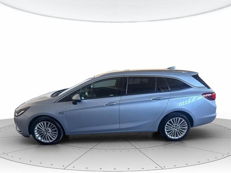 Usata Opel Astra Innovation 136 CV (100 kW) 2017 Argento Station wagon
