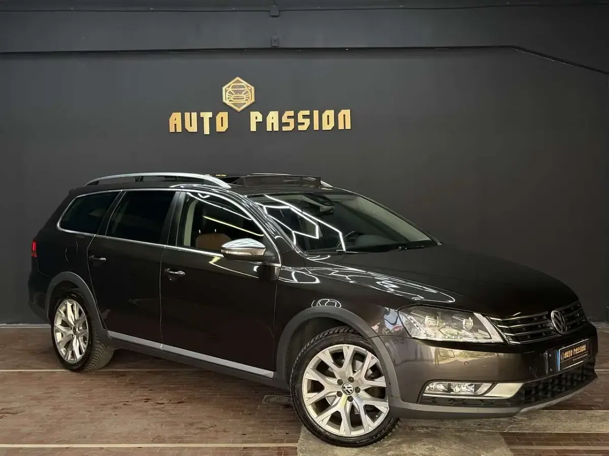 Usata VW Passat Alltrack R 177 CV (130 kW) 2012 Other Station wagon