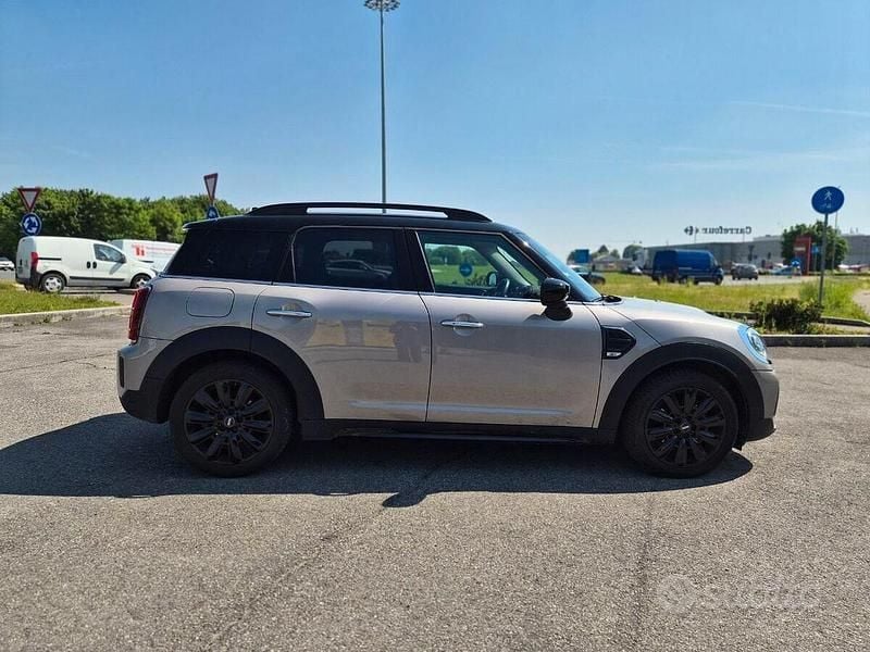 Second-hand Mini Cooper D Countryman Business 150 CP (110 kW) 2022 Bej SUV