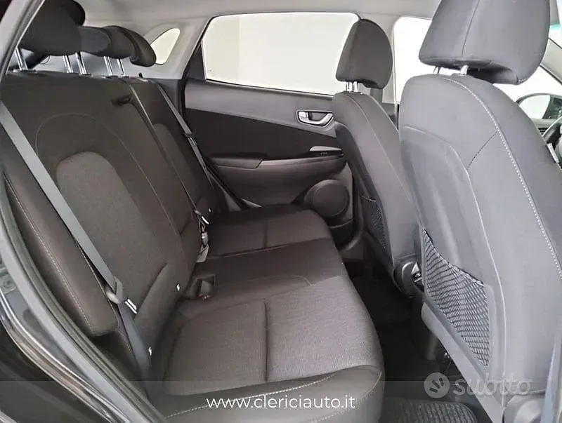 Usata Hyundai Kona 141 CV (103 kW) 2022 Nero SUV