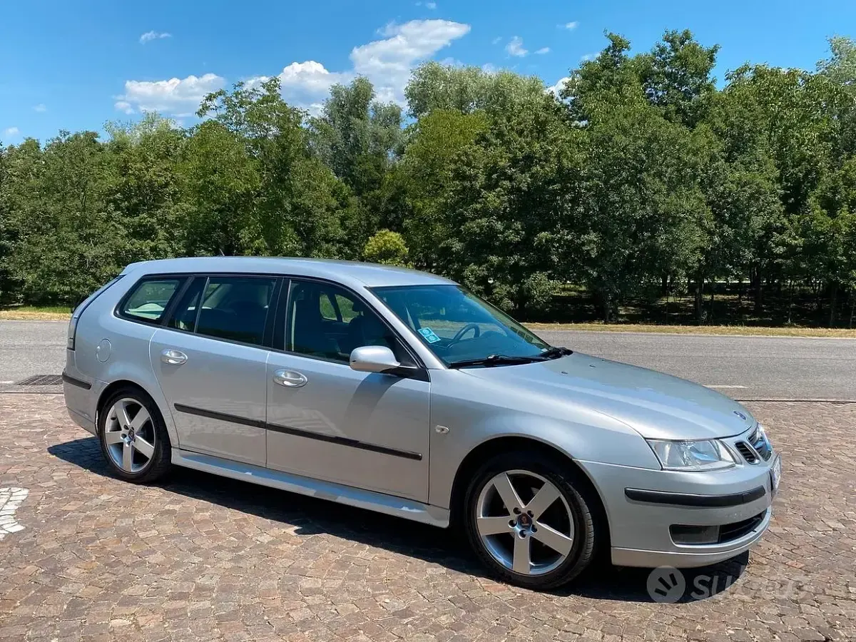 Usata Saab 9-3 Vector 150 CV (110 kW) 2007 Grigio Station wagon
