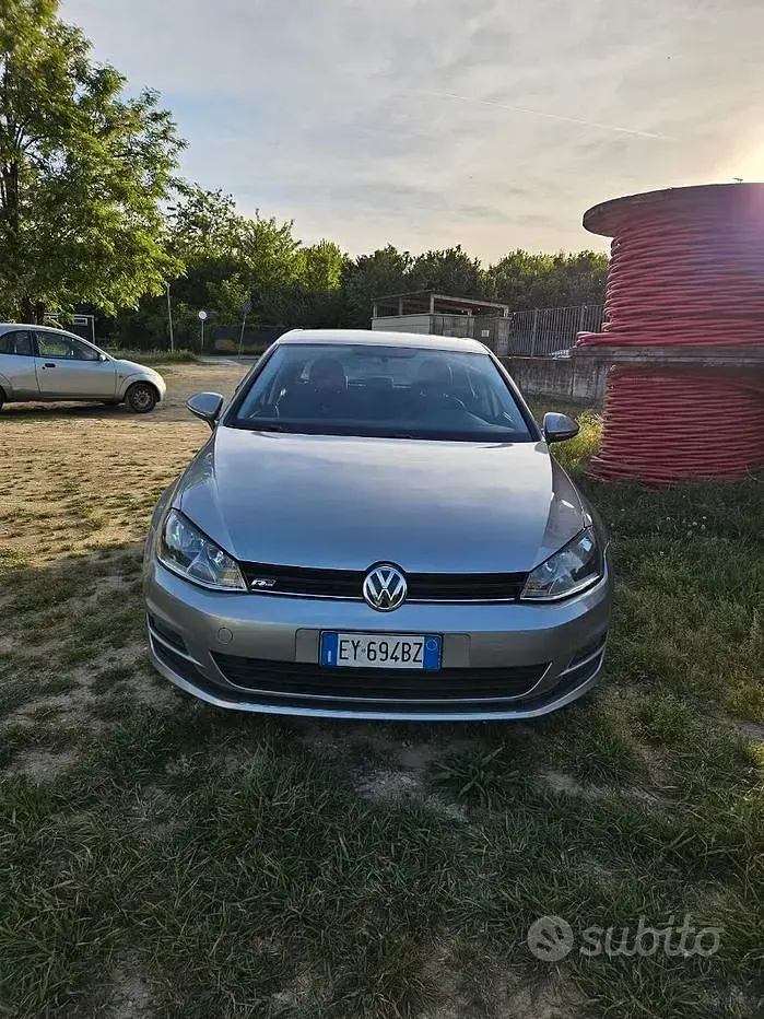 Usata VW Golf VII Comfortline 110 CV (80 kW) 2015 Grigio Berlina