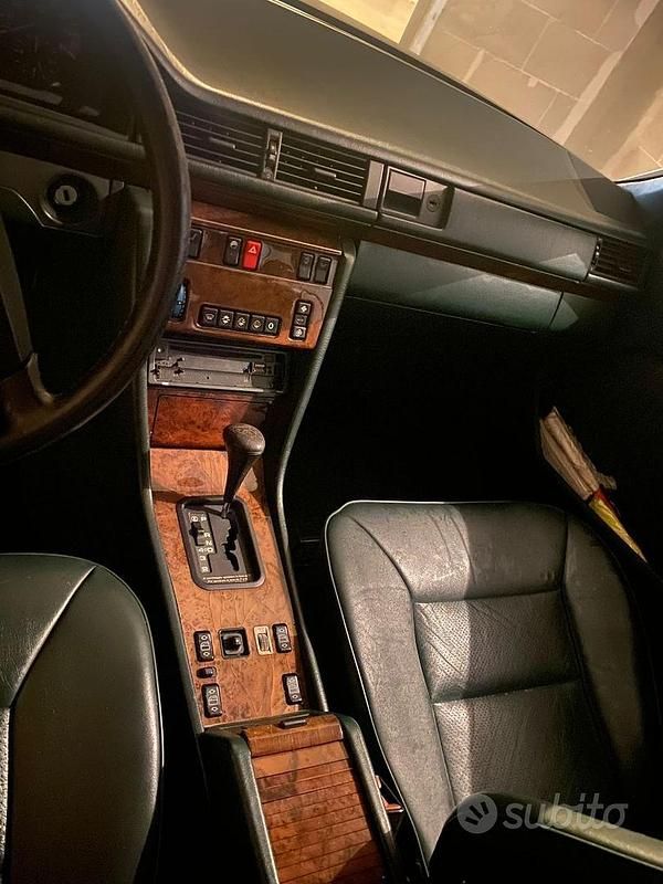 Usata Mercedes E300 1990 Verde Coupé