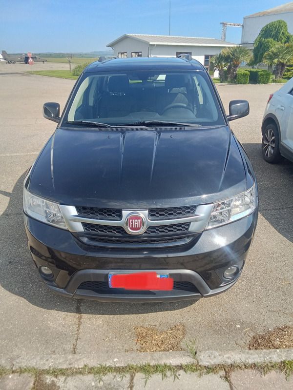 Usata Fiat Freemont 140 CV (102 kW) 2013 Nero SUV