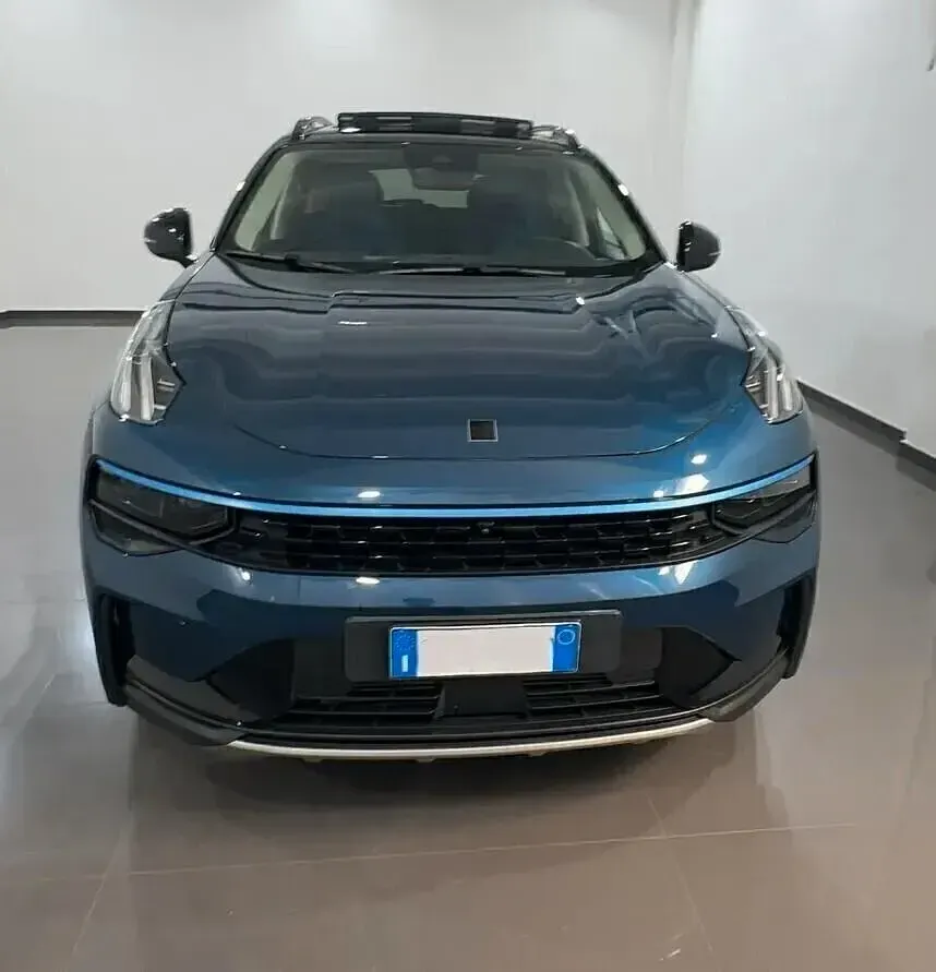 Usata Lynk & Co 01 179 CV (131 kW) 2022 Blu SUV