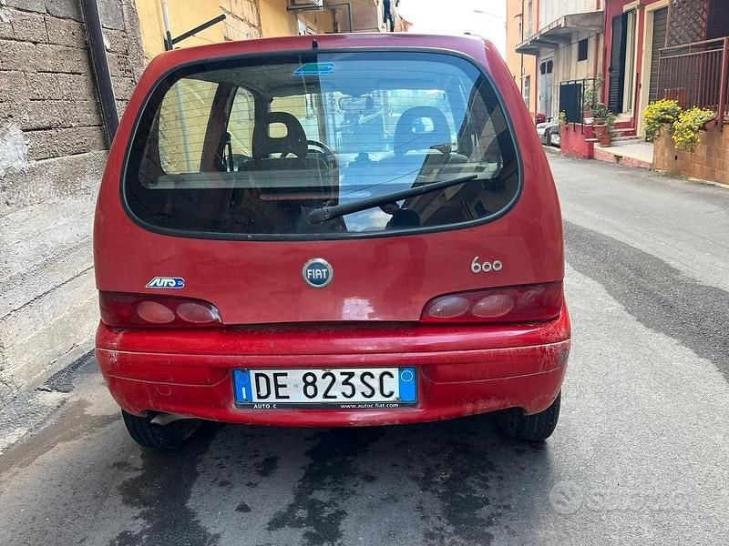 Usata Fiat 600 Anniversary 54 CV (39 kW) 2005 Rosso Utilitaria