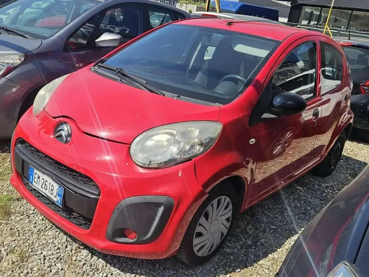 Usata Citroën C1 Attraction 68 CV (50 kW) 2012 Rosso Utilitaria