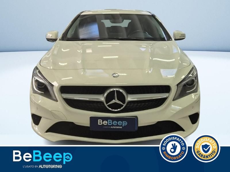 Usata Mercedes CLA200 Shooting Brake 136 CV (100 kW) 2016 Bianco pastello Station wagon