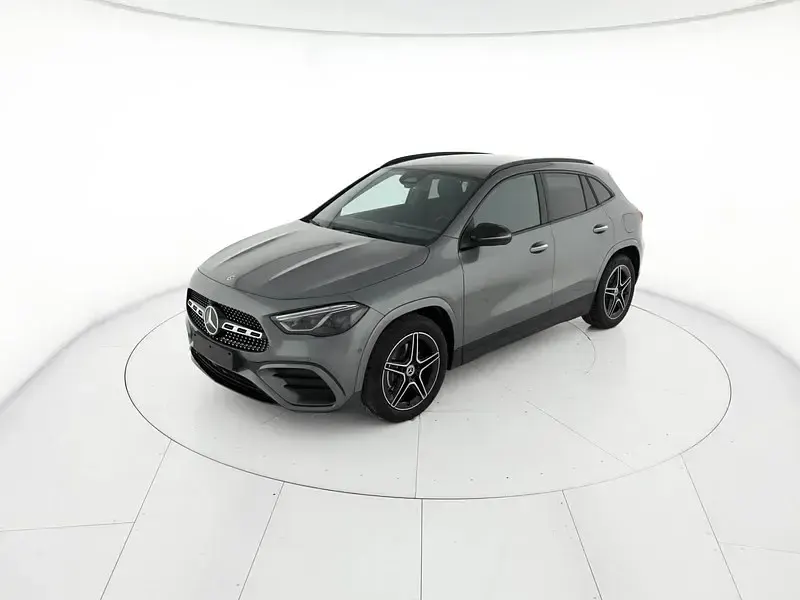 Nuova Mercedes GLA200 AMG line 150 CV (110 kW) 2026 Grigio SUV