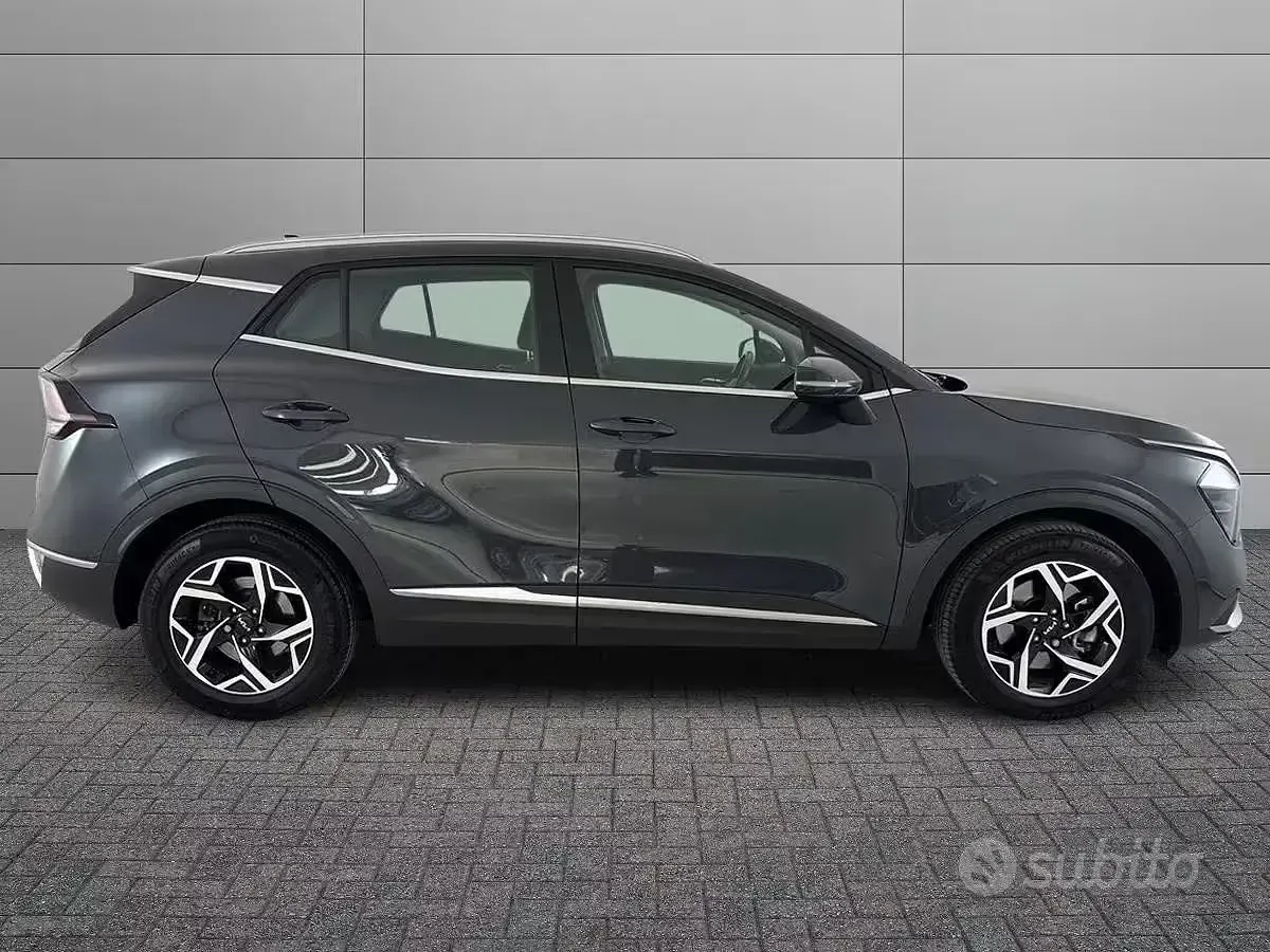 Usata Kia Sportage 150 CV (110 kW) 2022 Grigio SUV