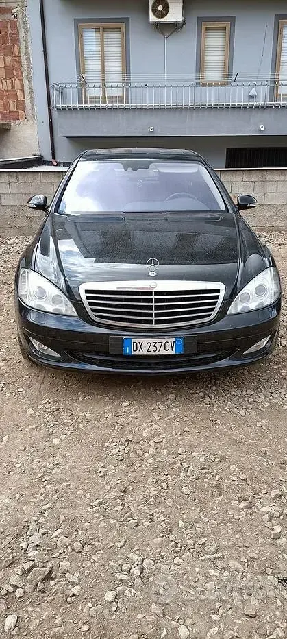 Usata Mercedes 320 235 CV (172 kW) 2008 Nero Berlina