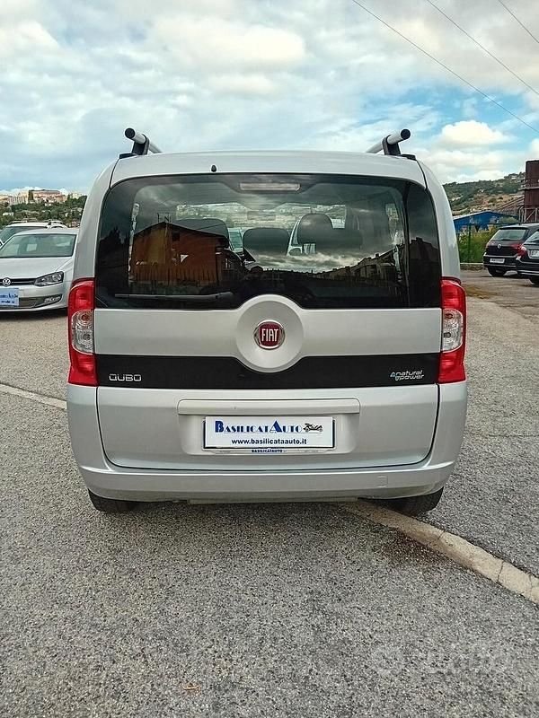 Usata Fiat Qubo Active 77 CV (56 kW) 2012 Grigio Monovolume