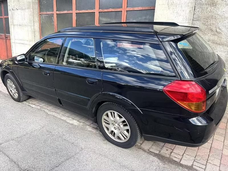 Usata Subaru Outback 2004 Nero Station wagon