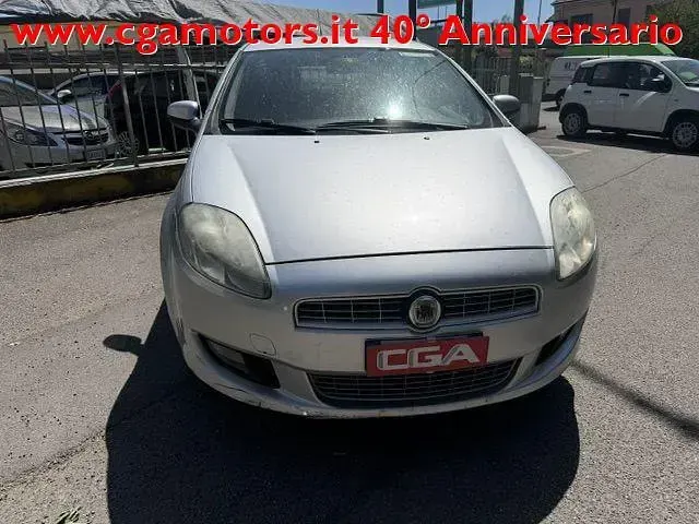 Usata Fiat Bravo Dynamic 90 CV (66 kW) 2011 Grigio Utilitaria