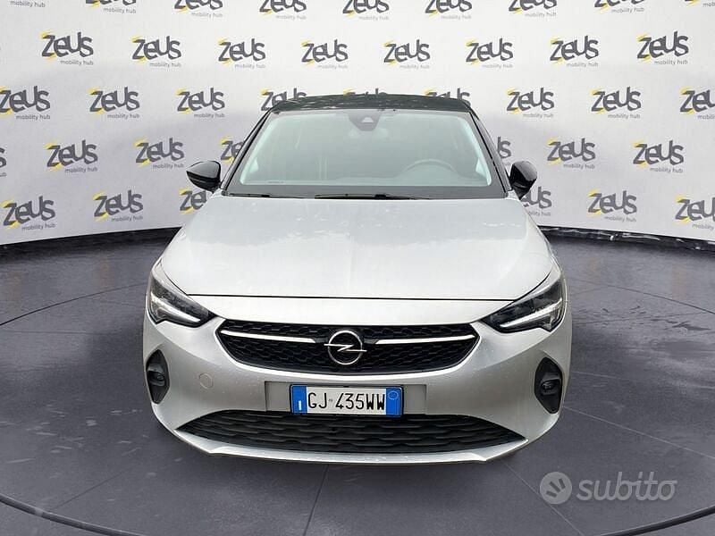 Usata Opel Corsa Design & Tech 75 CV (55 kW) 2022 Grigio Berlina