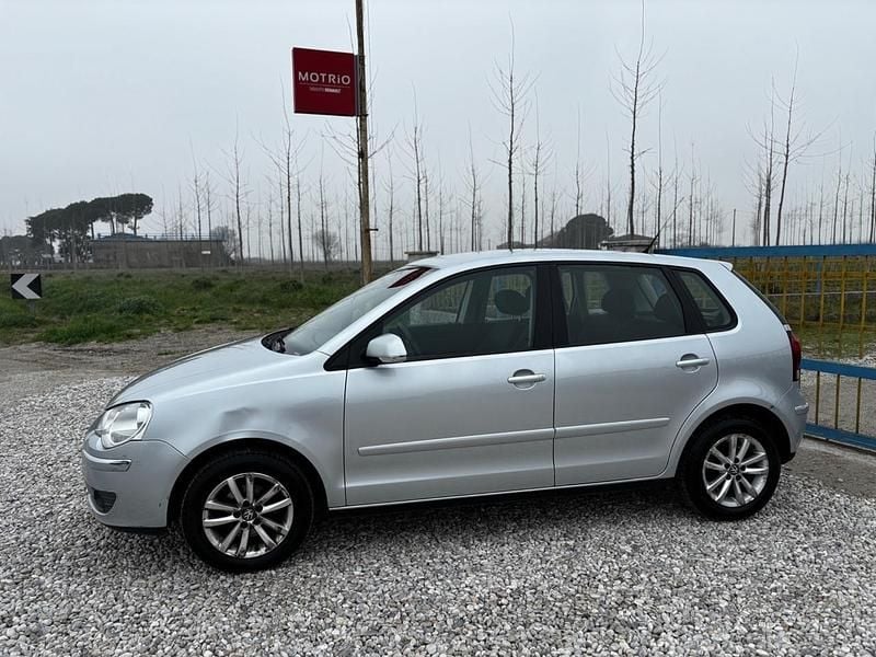 Usata VW Polo Comfortline 70 CV (51 kW) 2008 Argento Utilitaria