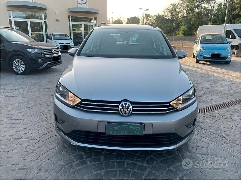 Usata VW Golf Sportsvan Business 110 CV (80 kW) 2015 Beige Monovolume