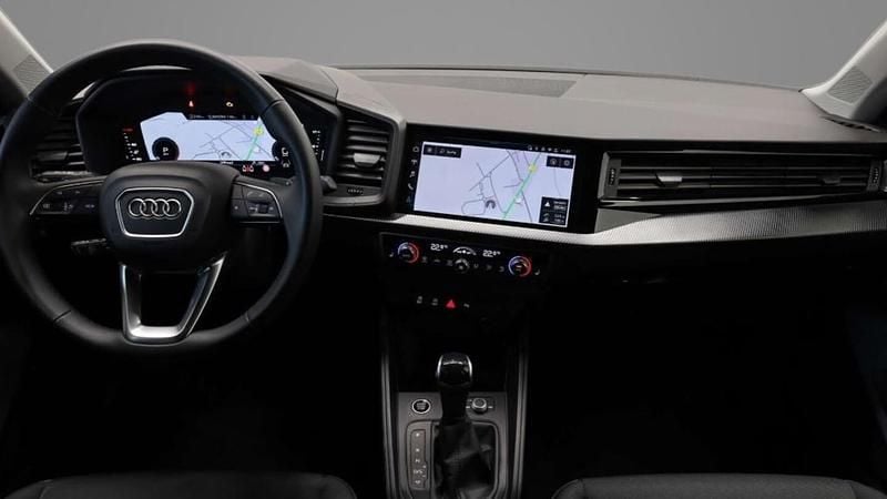 Usata Audi A1 150 CV (110 kW) 2024 Blu SUV