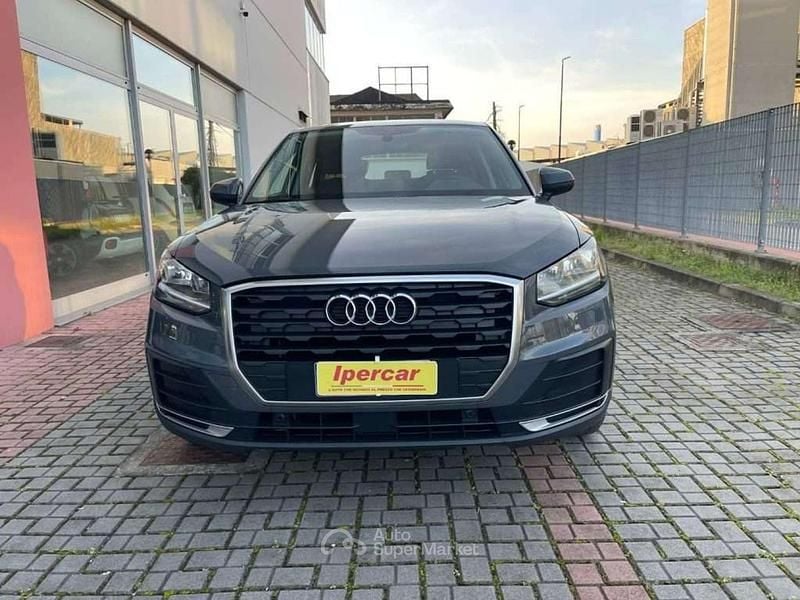 Usata Audi Q2 Business 116 CV (85 kW) 2017 Grigio SUV