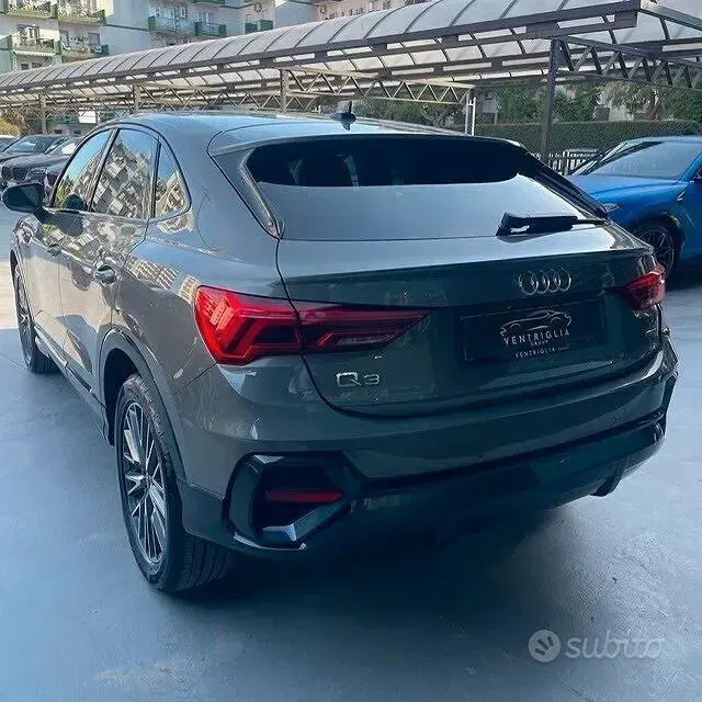 Usata Audi Q3 Sportback 150 CV (110 kW) 2022 Grigio SUV