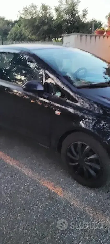 Usata Opel Corsa Sport 75 CV (55 kW) 2008 Utilitaria