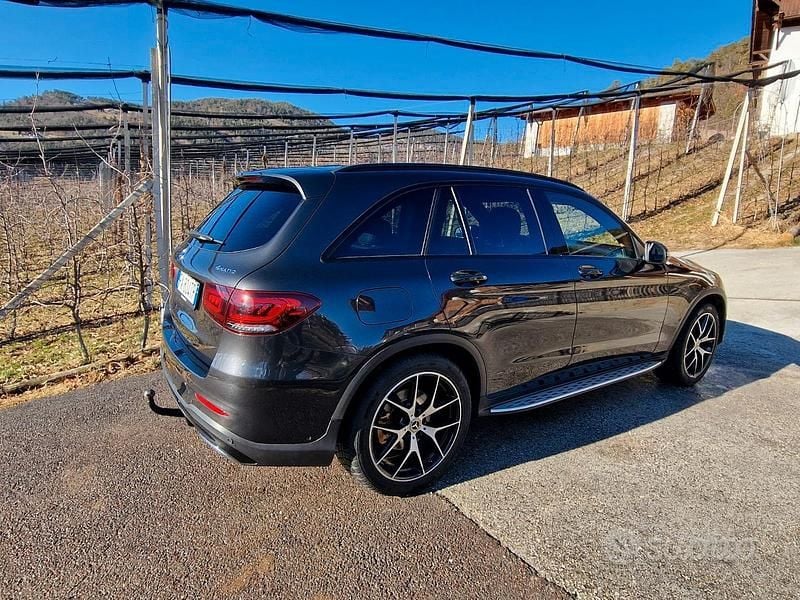 Usata Mercedes GLC220 Premium 194 CV (142 kW) 2019 Grigio SUV