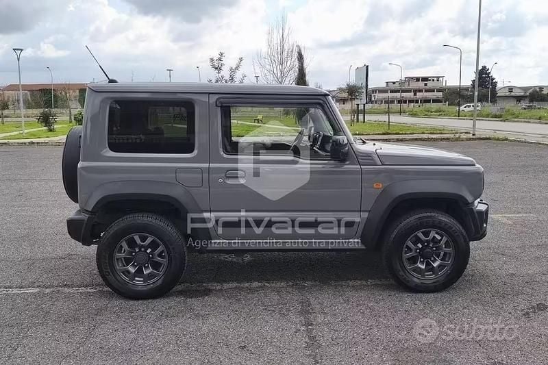 Usata Suzuki Jimny 102 CV (75 kW) 2020 Grigio SUV
