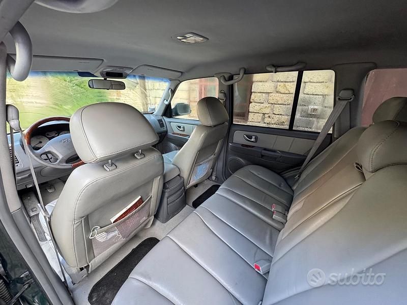 Usata Hyundai Terracan 163 CV (119 kW) 2005 Verde SUV