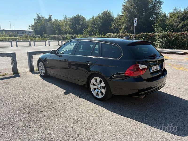 Usata BMW 320 163 CV (119 kW) 2006 Nero Station wagon