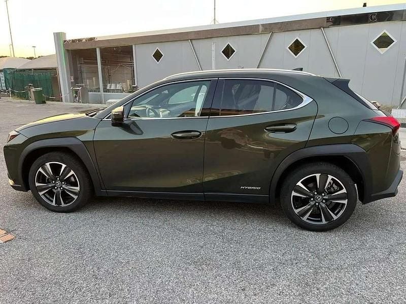 Usata Lexus UX Business Edition 145 CV (106 kW) 2019 SUV