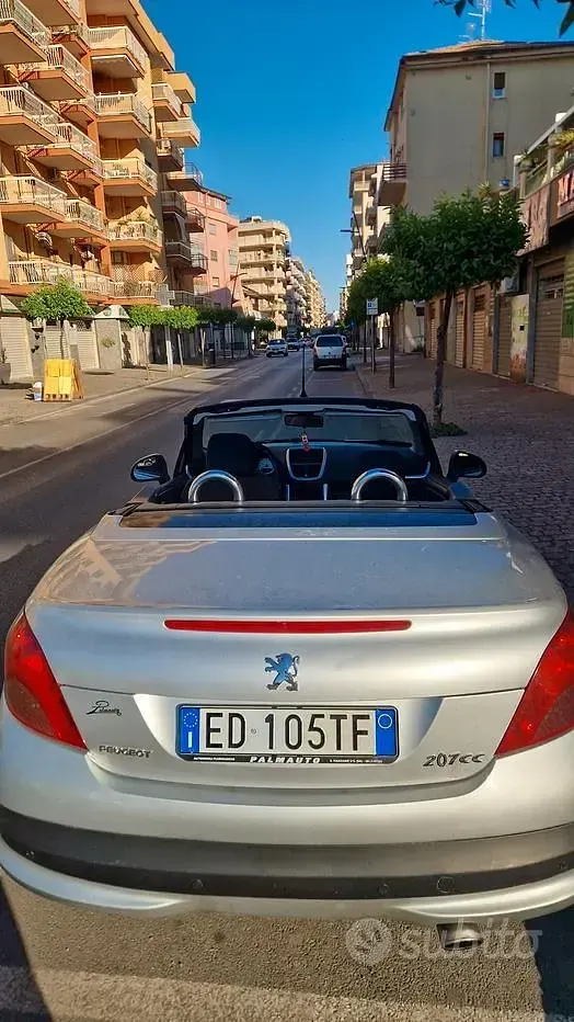 Usata Peugeot 207 CC 109 CV (80 kW) 2007 Cabrio