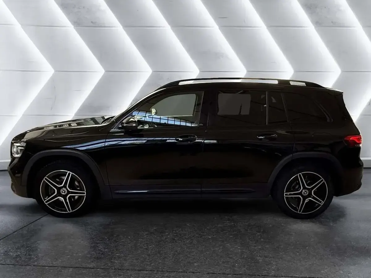 Usata Mercedes GLB200 Premium 150 CV (110 kW) 2023 Nero SUV