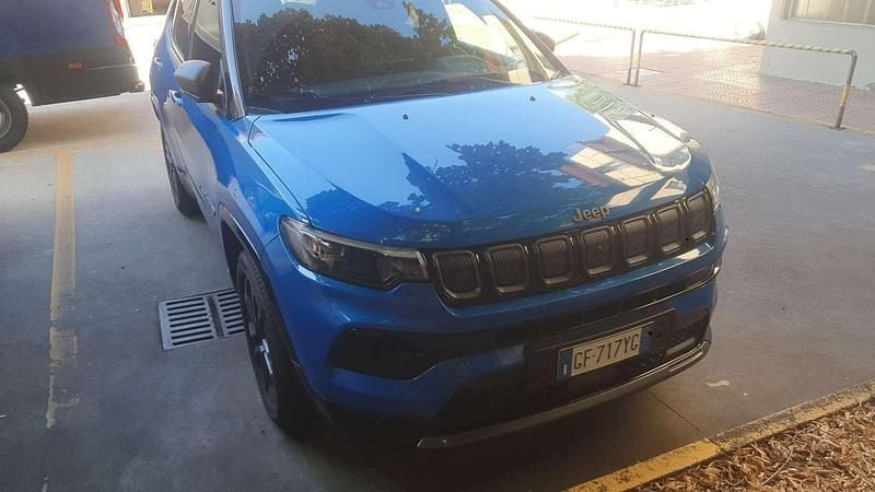 Usata 2021 Jeep Compass SUV | 22.000 € (Buon prezzo) - Immagine 1/4