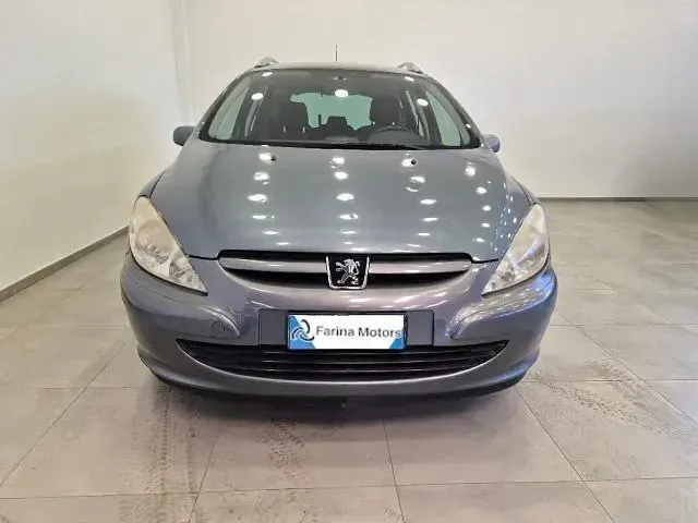 Begagnad Peugeot 307 109 HK (80 kW) 2005 Grå Kombi