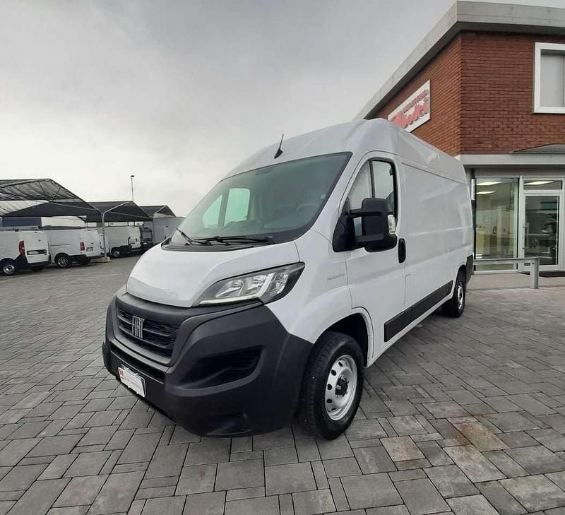 Usata Fiat Ducato 33 140 CV (102 kW) 2021 Bianco Furgone