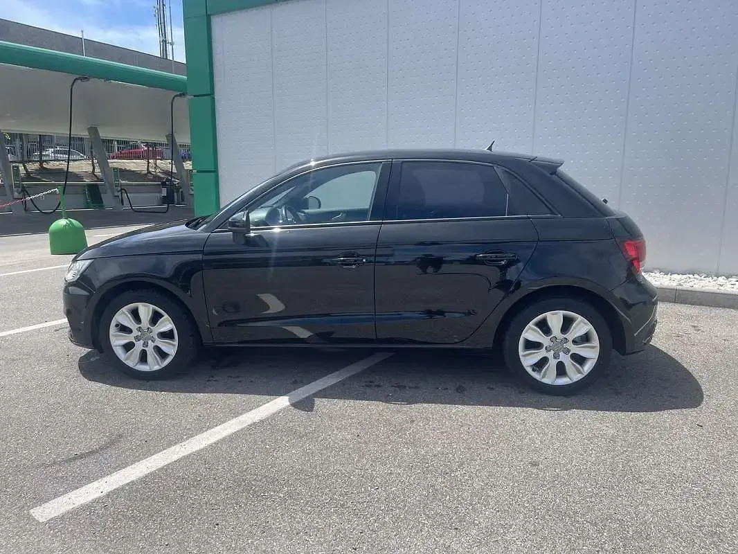 Usata Audi A1 Sportback S-Line 90 CV (66 kW) 2016 Utilitaria
