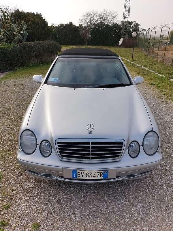 Usata Mercedes CLK200 Avantgarde 163 CV (119 kW) 2002 Cabrio