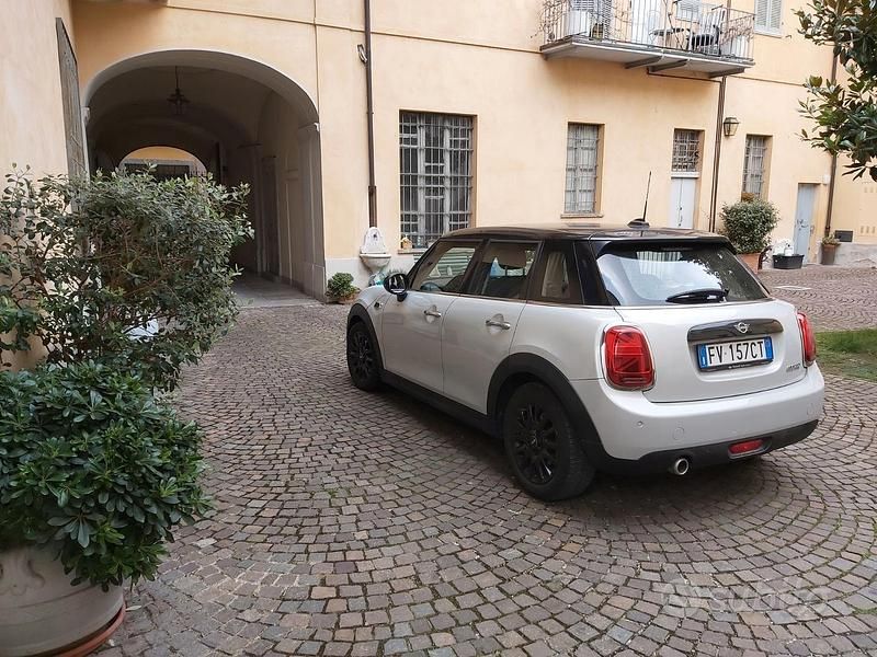 Usata Mini Cooper 136 CV (100 kW) 2019 Grigio Utilitaria