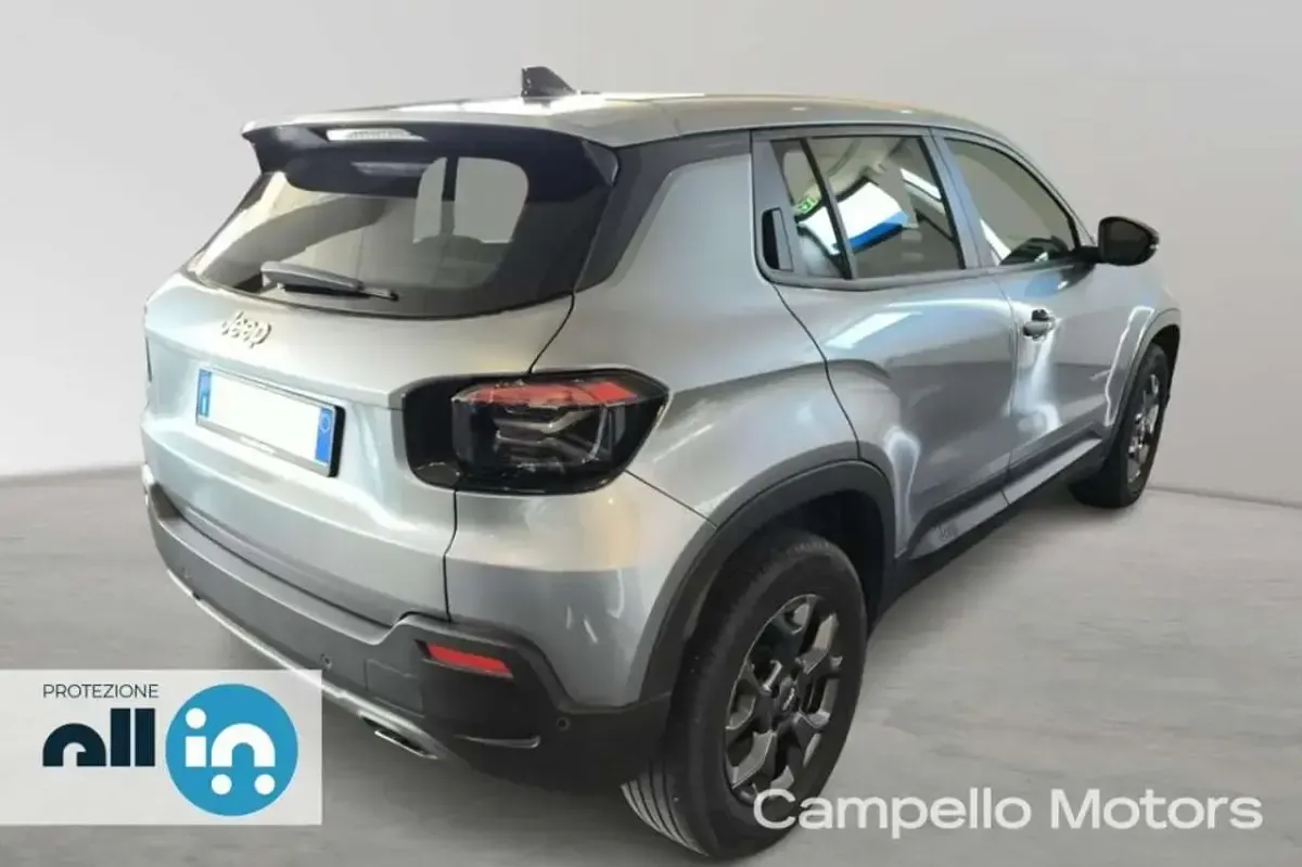 Usata Jeep Avenger Longitude 101 CV (74 kW) 2024 Grigio SUV
