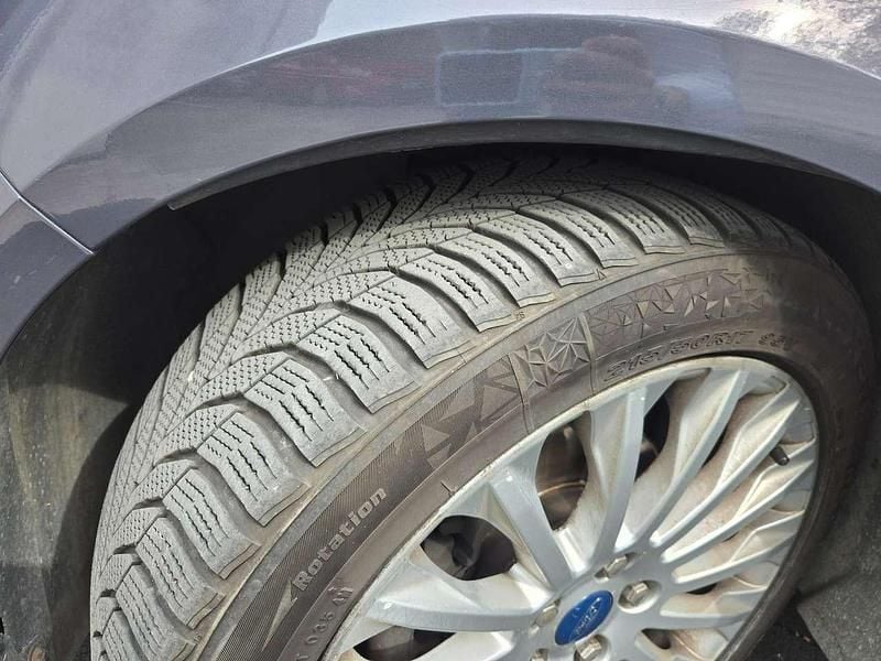 Usata Ford Focus Titanium 116 CV (85 kW) 2012 Blu/azzurro Station wagon