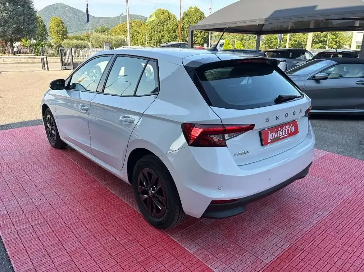 Usata Skoda Fabia 80 CV (58 kW) 2025 Bianco Utilitaria