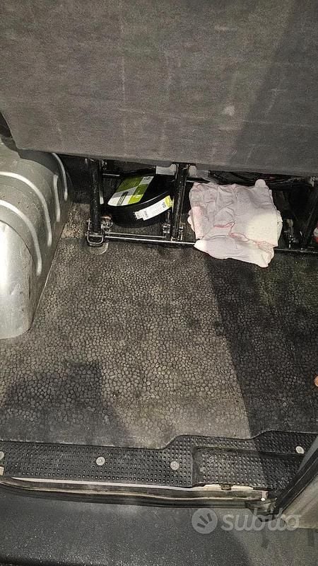 Usata Nissan Primastar 100 CV (73 kW) 2006 Monovolume