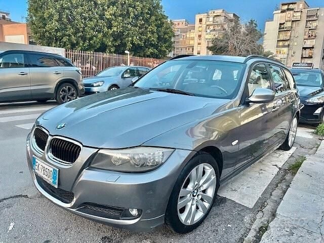 Usata BMW 320 184 CV (135 kW) 2011 Grigio Station wagon