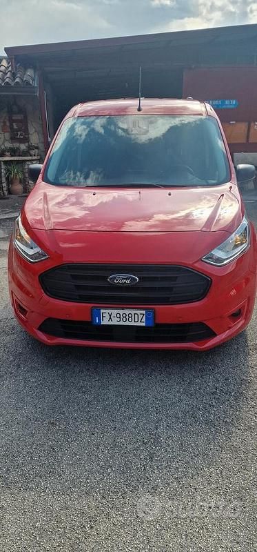 Rosso Usata 2019 Ford Transit Connect Monovolume | 11.900 € (Ottimo prezzo) - Immagine 1/4