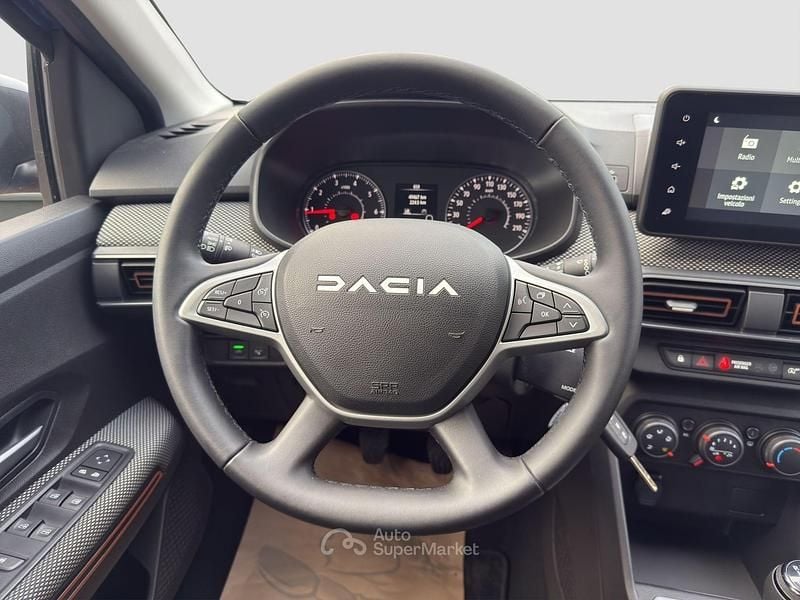 Usata Dacia Sandero Expression 101 CV (74 kW) 2023 Blu Berlina