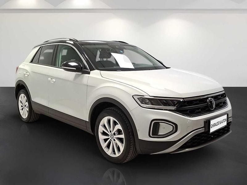 Usata VW T-Roc Life 116 CV (85 kW) 2022 Bianco SUV