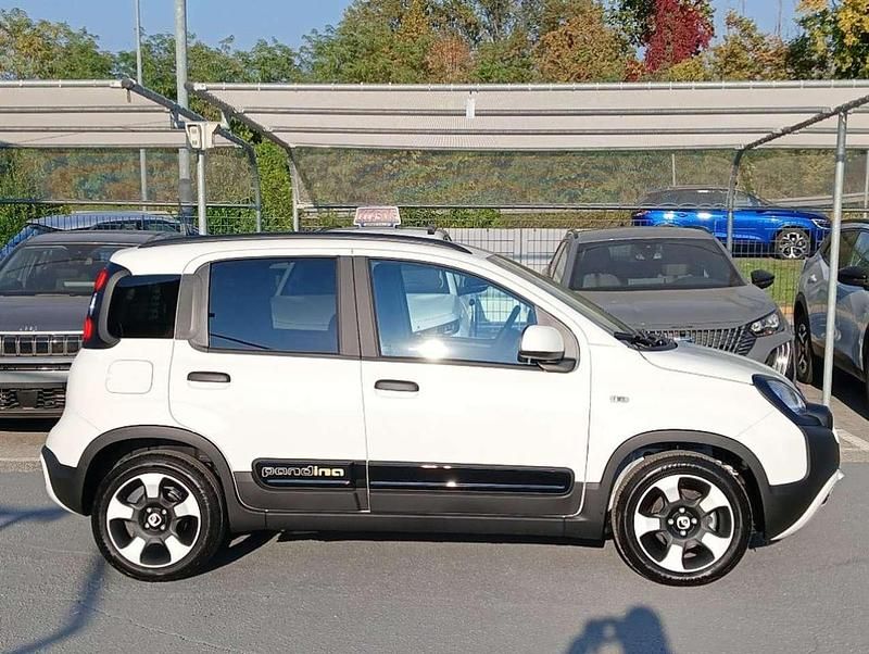 Nuova Fiat Panda Cross Cross 69 CV (50 kW) 2025 Bianco Utilitaria