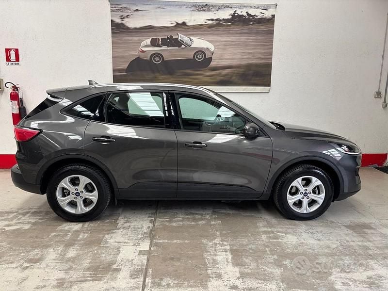 Usata Ford Kuga 225 CV (165 kW) 2021 Grigio SUV