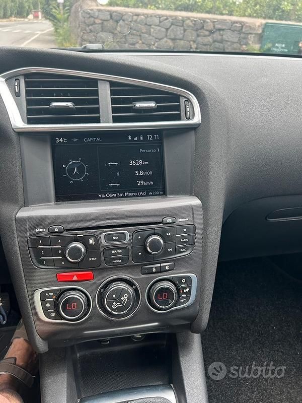 Usata Citroën C4 114 CV (83 kW) 2012 Grigio Berlina