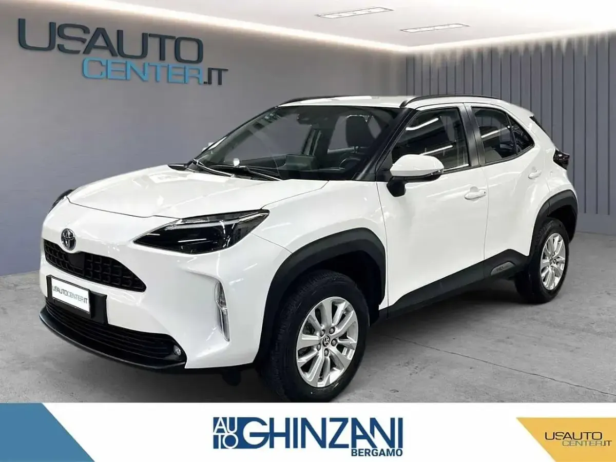 Usata Toyota Yaris Active 116 CV (85 kW) 2024 Utilitaria